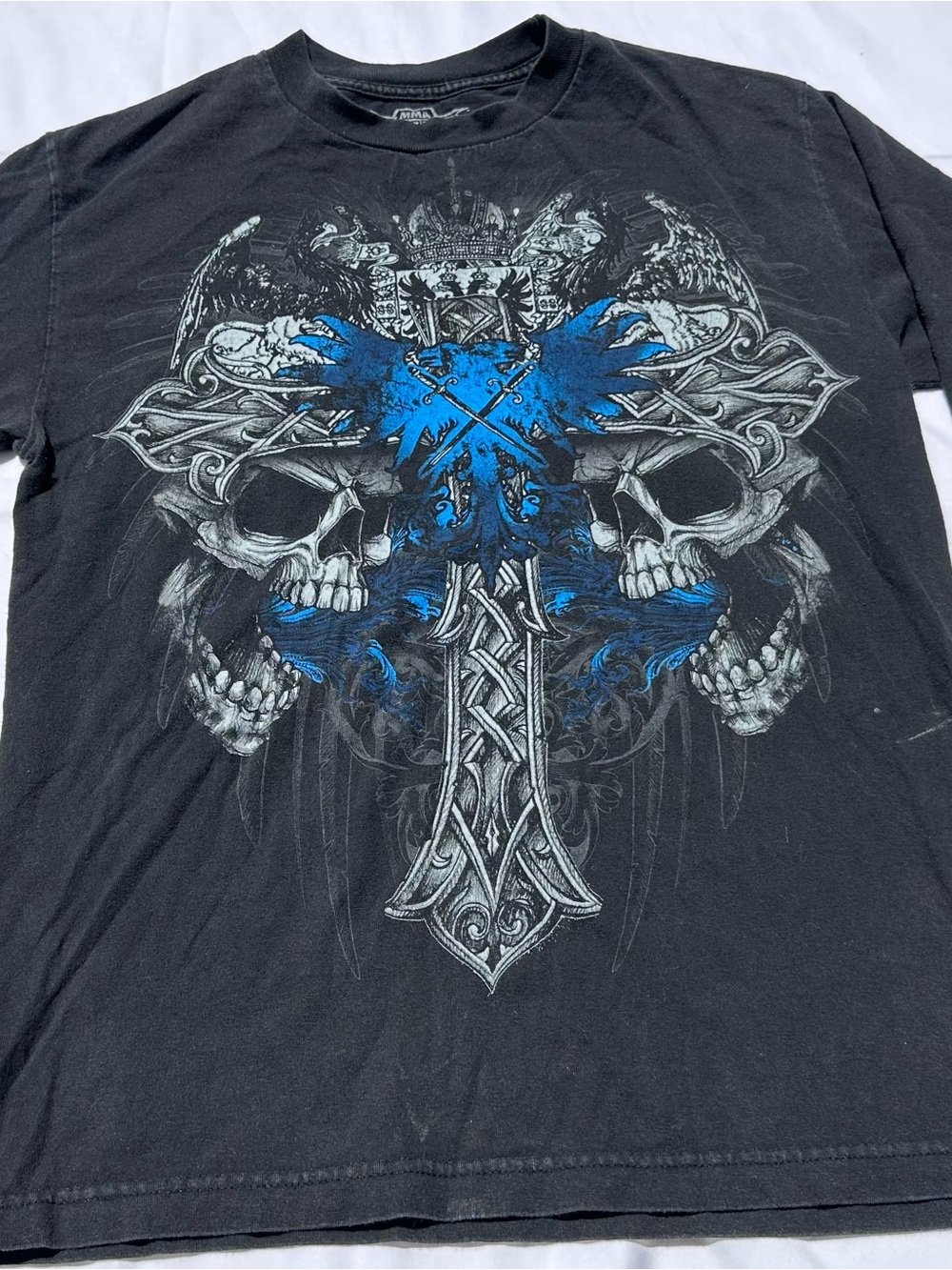 MMA Elite Skull Cross Graphic Long Sleeve Shirt – Men’s Medium